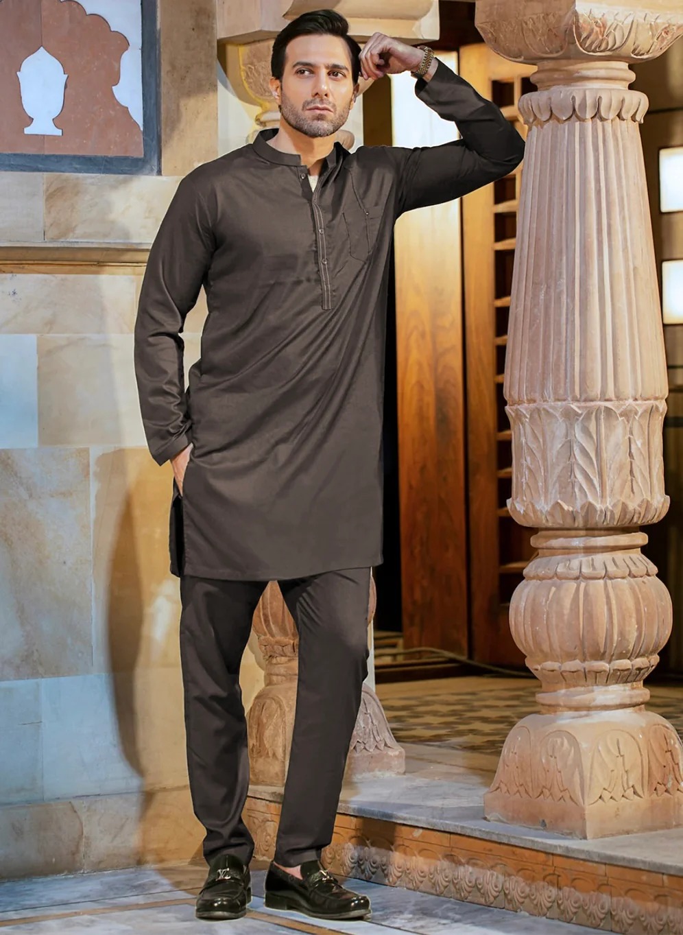 ROYAL COLLECTION STITCHED SUIT-CHARCOAL