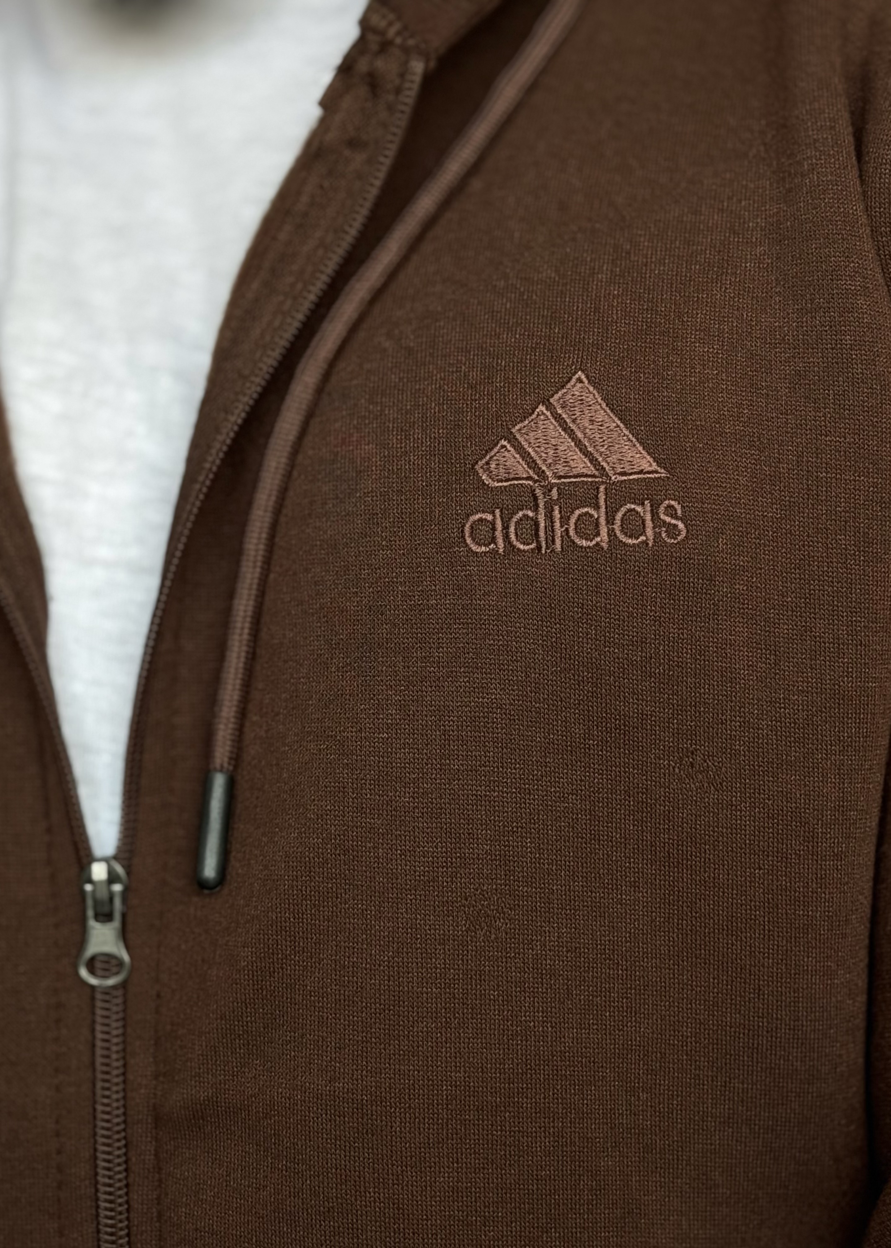 0.03 COMFORTABLE CLASSIC FLEECE HOODIE-BROWN